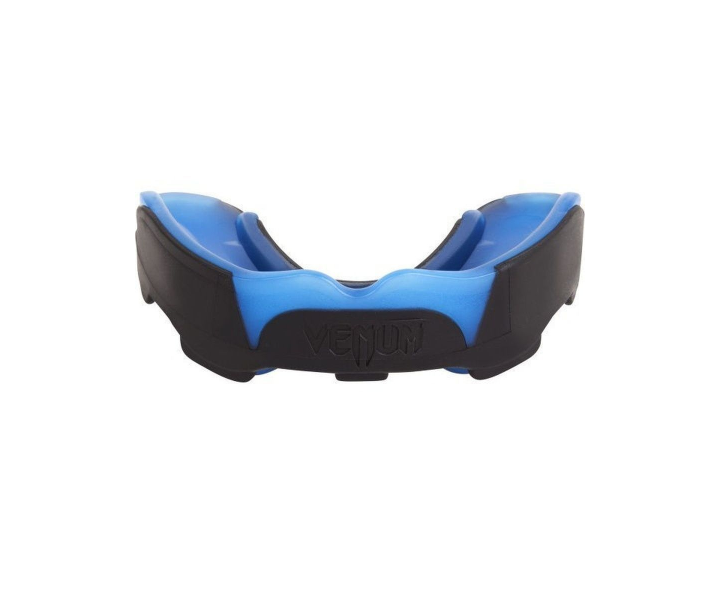 Капа боксерская Venum Predator black/blue Капа боксерская Venum Predator black/blue